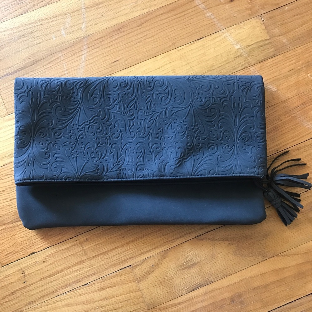 Cute Clutch