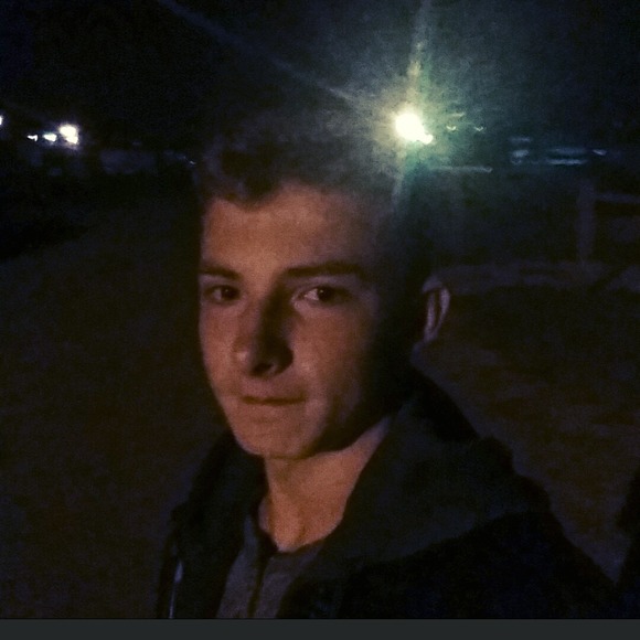 Meet your Posher, Chase - Picture 1 of 1