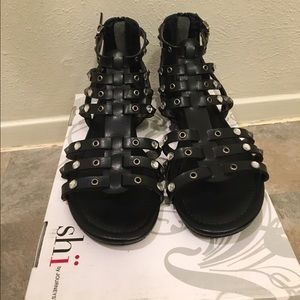 Shi by Journeys-Black Boxer Gladiator Sandals | 7W