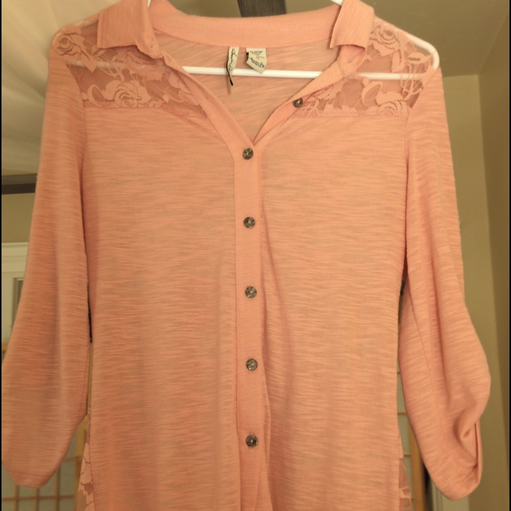 📍Lace back rose pink top S