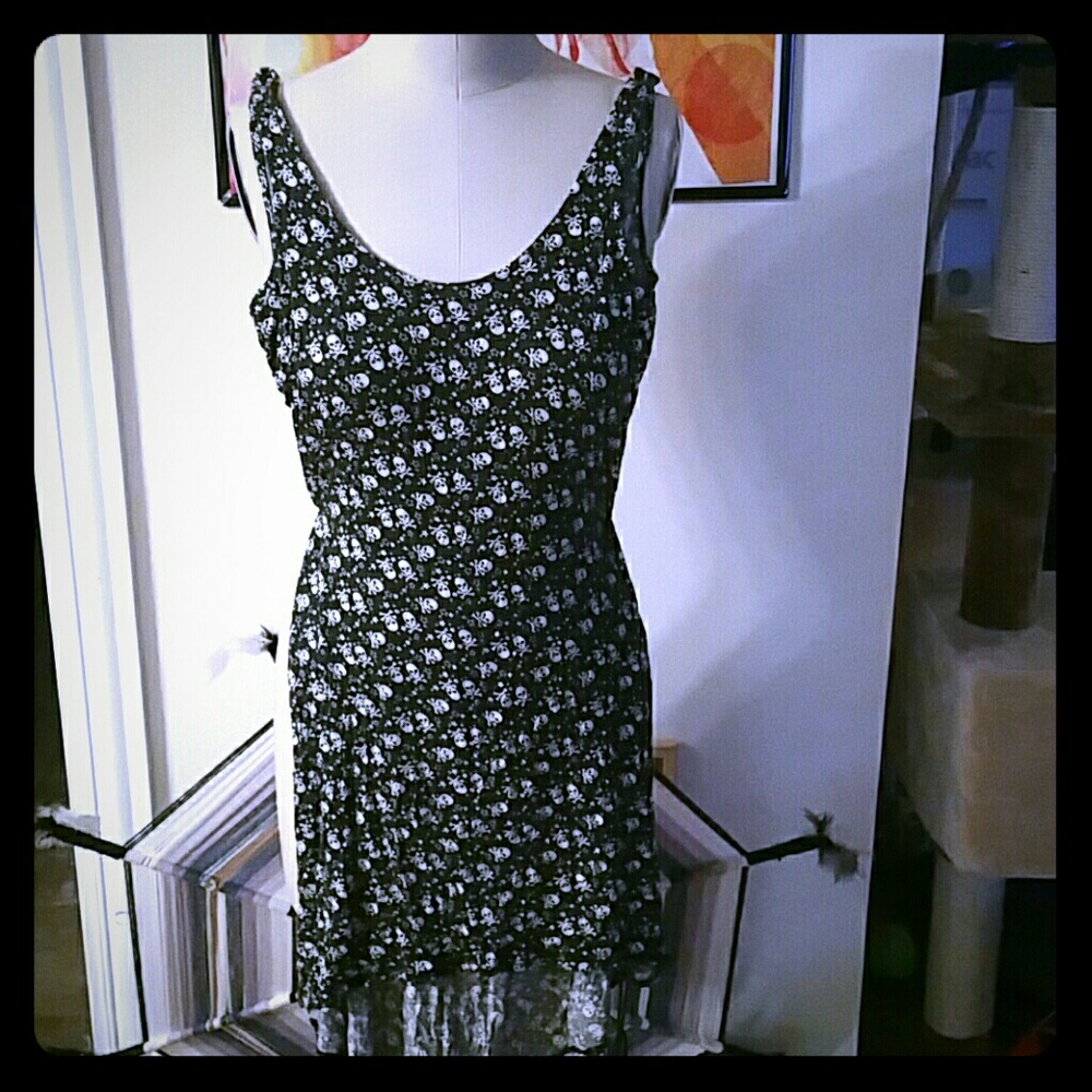 black skull dress