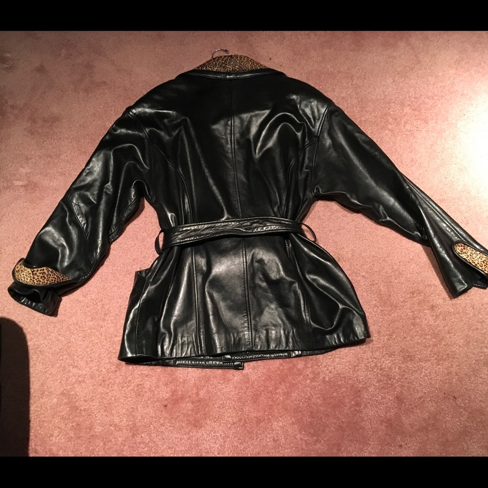 Leather jacket - Picture 2 of 4
