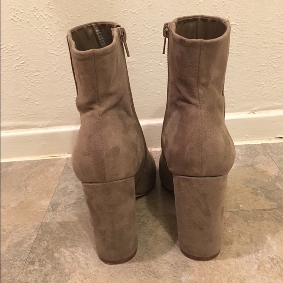 JustFab Faux Suede Ankle Boots | 7W - Picture 5 of 5
