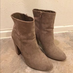 JustFab Faux Suede Ankle Boots | 7W