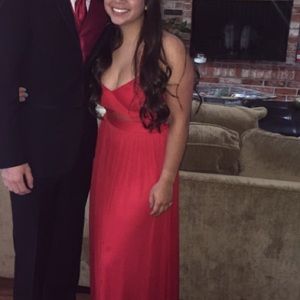 Beautiful red prom dress!!!!