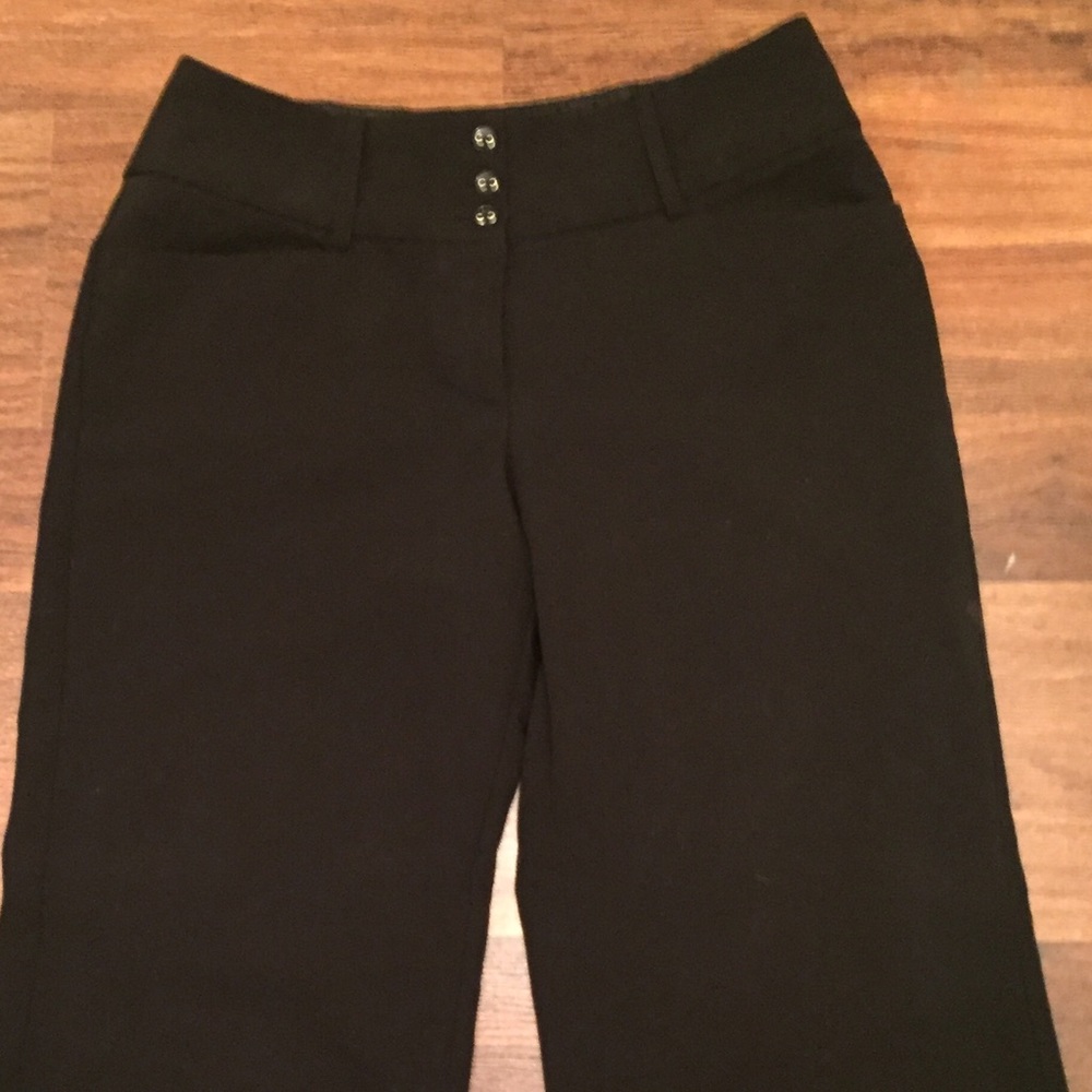 WHBM size 8 black cropped dress pants