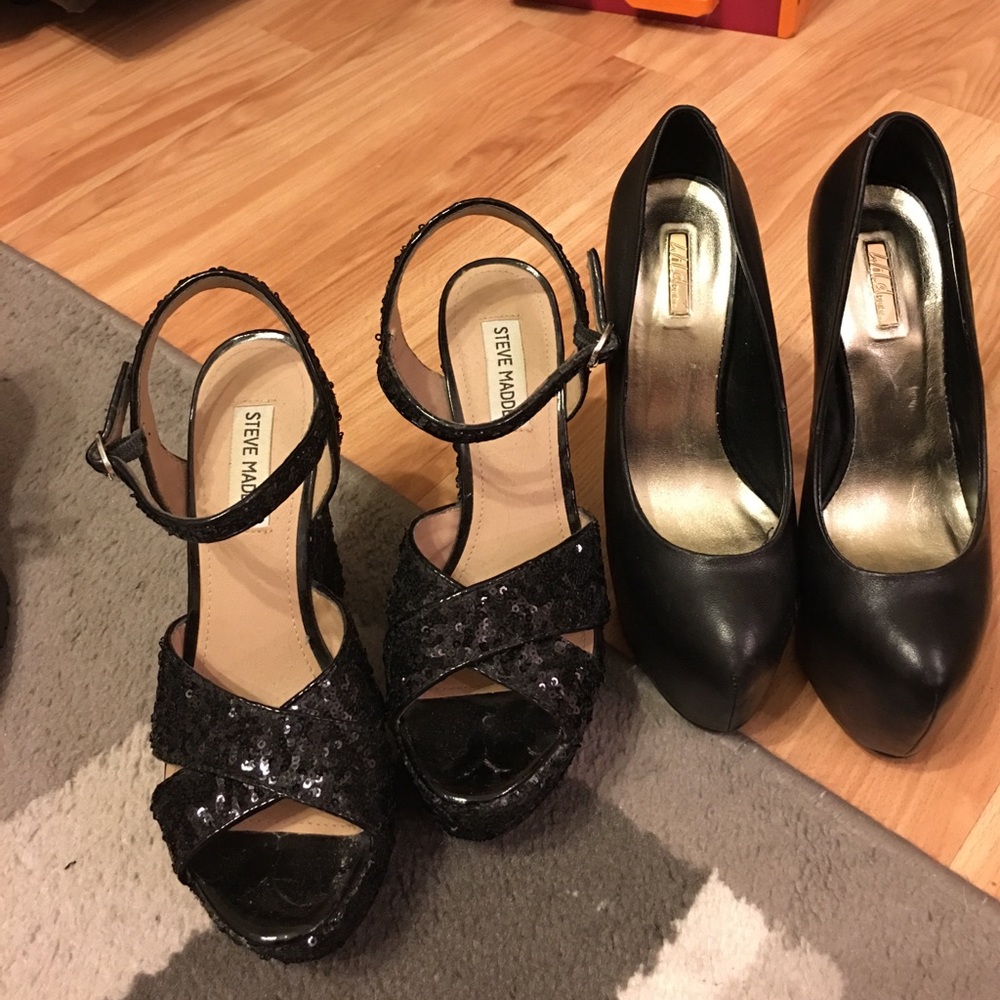 2 pairs of black platforms !