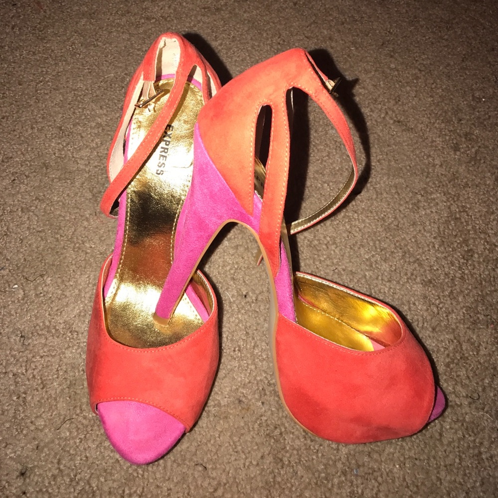 SASSY HEELS👠🌸🔥
