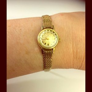 10KT Vintage Baylor Swiss Made Watch