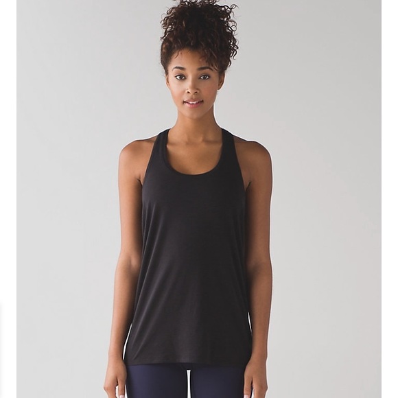 ❌❌SOLD❌❌LULULEMON Racer Back Tank Bundle - Picture 2 of 4