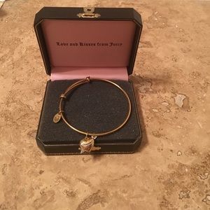Gold juicy couture bracelet