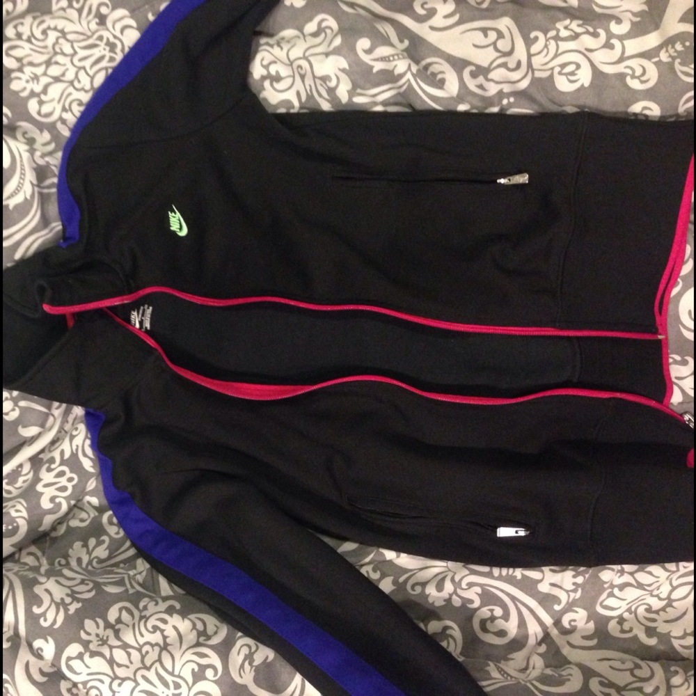Nike women's jacket