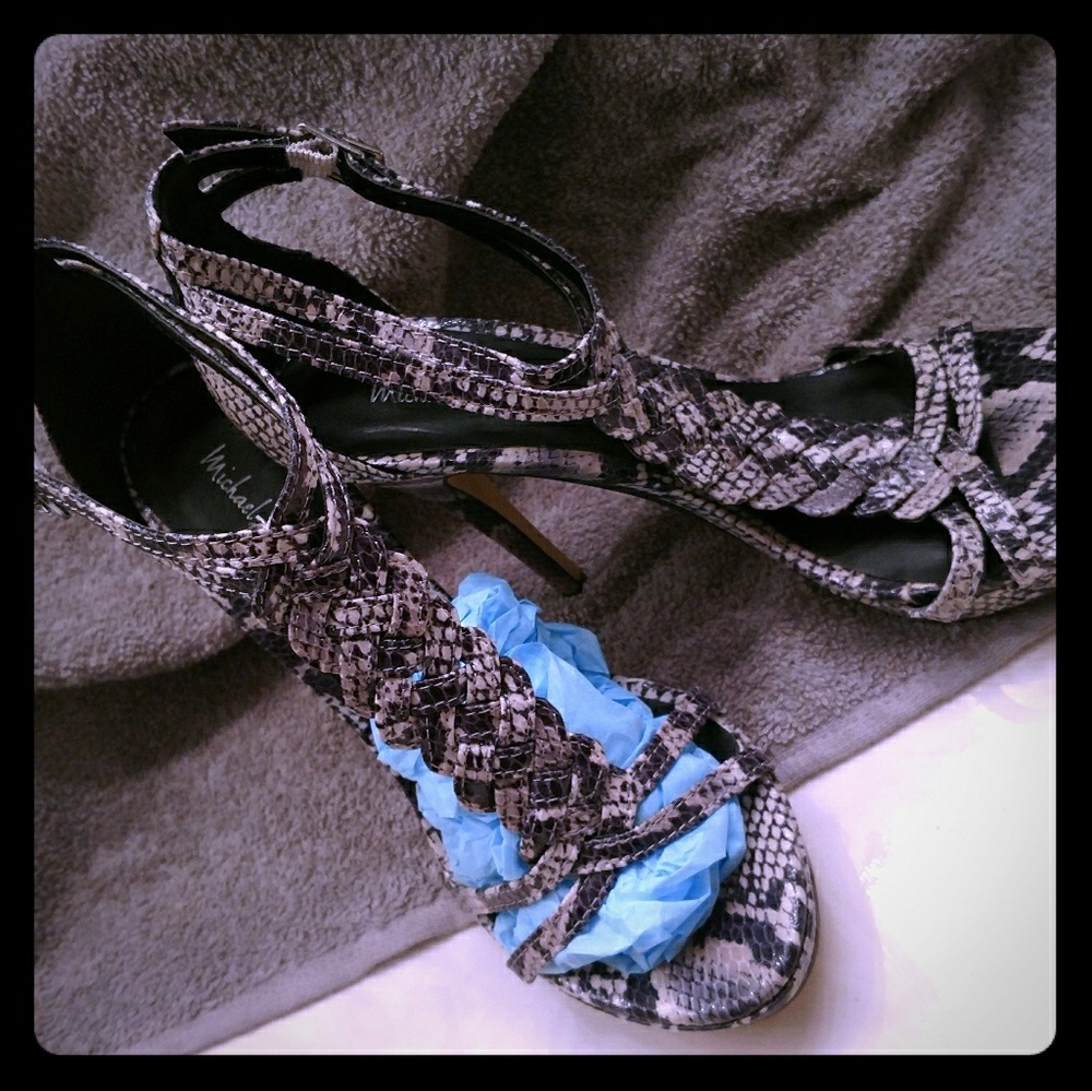 Snake skin patterned high heels