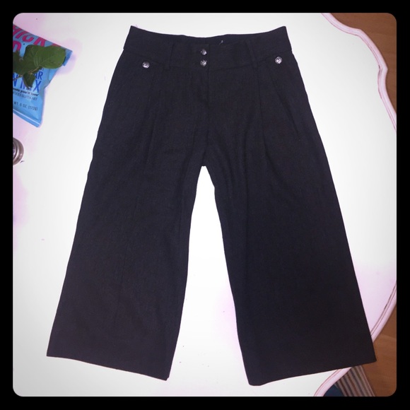 LAST CALL 9/11/22 - Dolce & Gabbana Grey Peddle Pushers Trousers - Picture 5 of 7