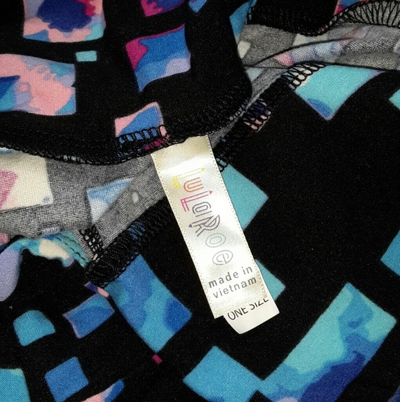 OS black pixel LuLaRoe Leggings - Picture 2 of 2