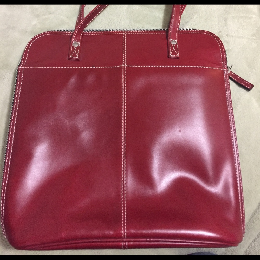 LATICO usa beautiful slim leather bag