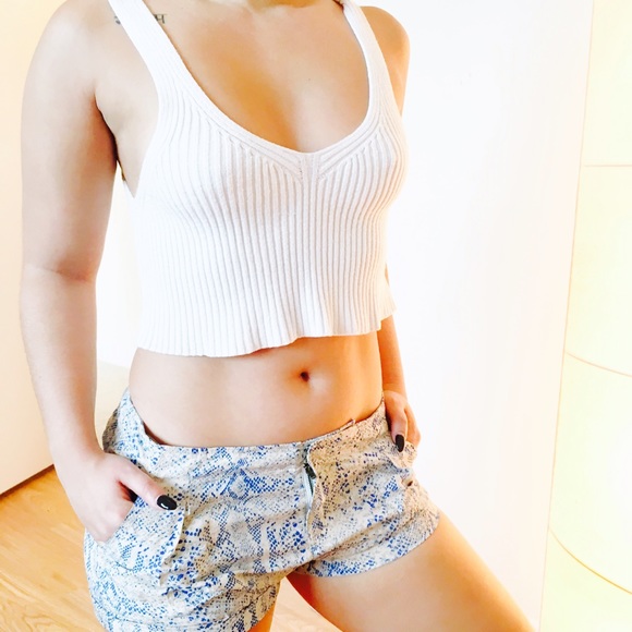 Peach & Blue Python Print Shorts - Picture 2 of 9