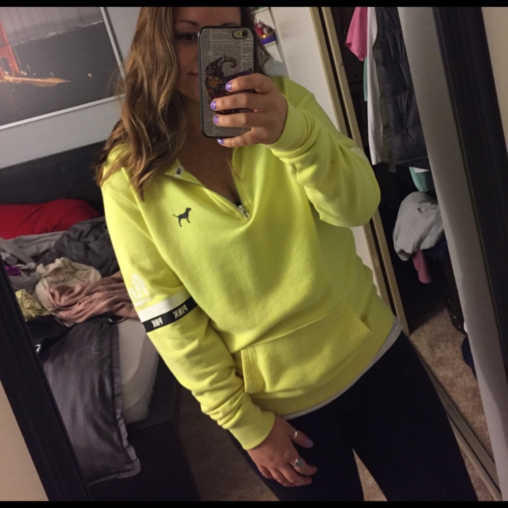 Vs yellow zip up