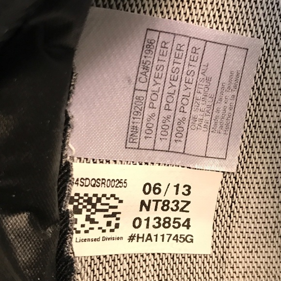 Chicago Blackhawks 2013 Stanley Cup Champions Hat - Picture 6 of 6