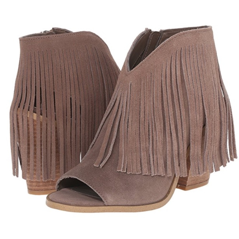 Steve Madden Rock-it Boot 💥MAKE AN OFFER!💥