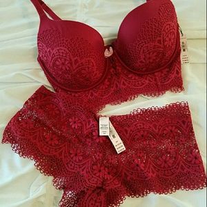 💥Cinco de Mayo FLASH SALE💥 VS bra & shortie set