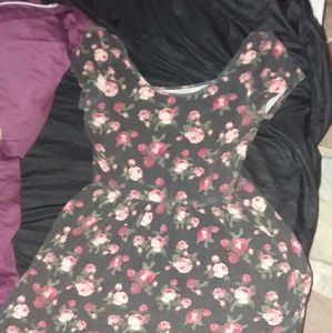 Mossimo floral dress size M