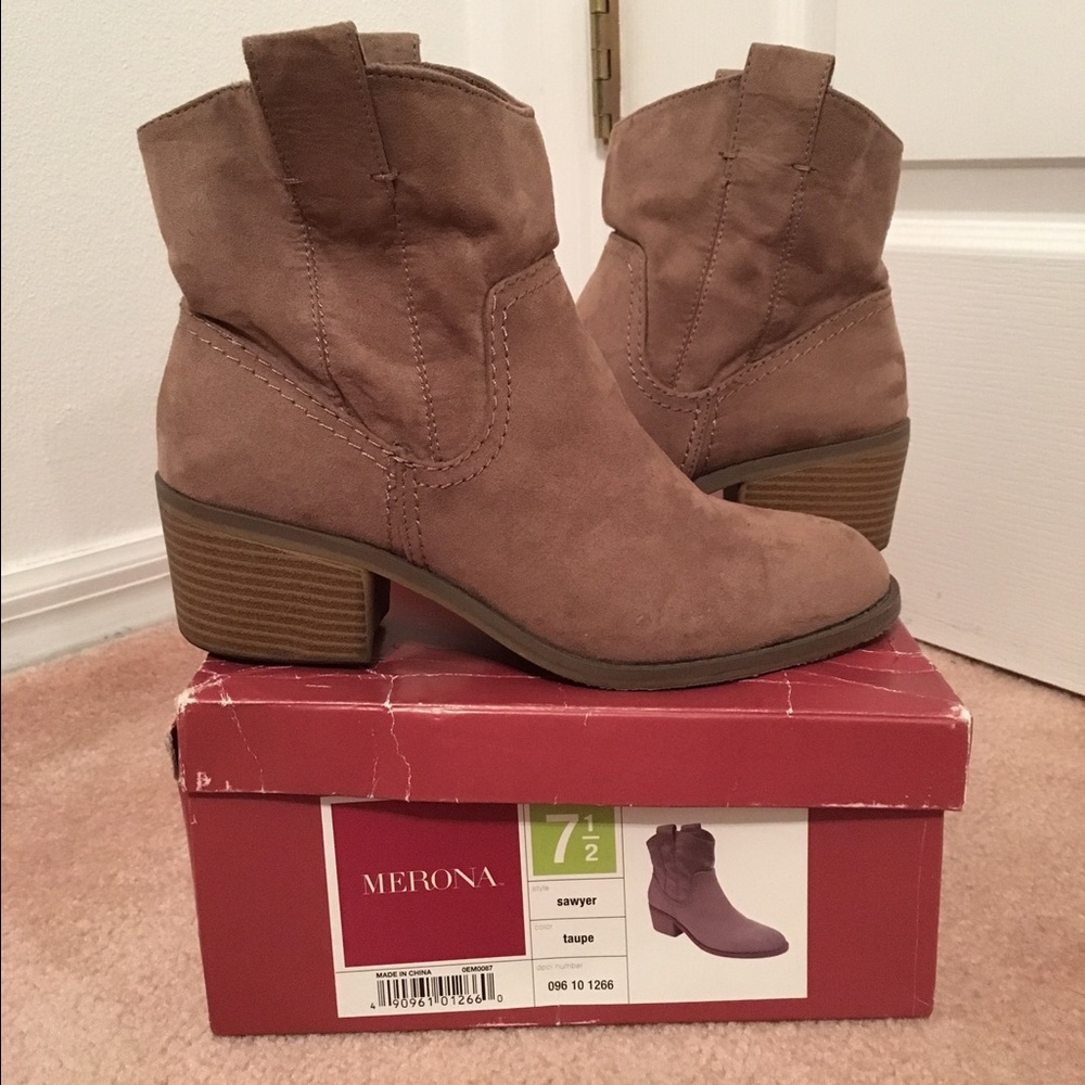 Merona faux suede Sawyer booties in taupe