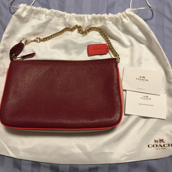 Coach Nolita colorblock wristlet/clutch/Bag 👛 - Picture 3 of 8