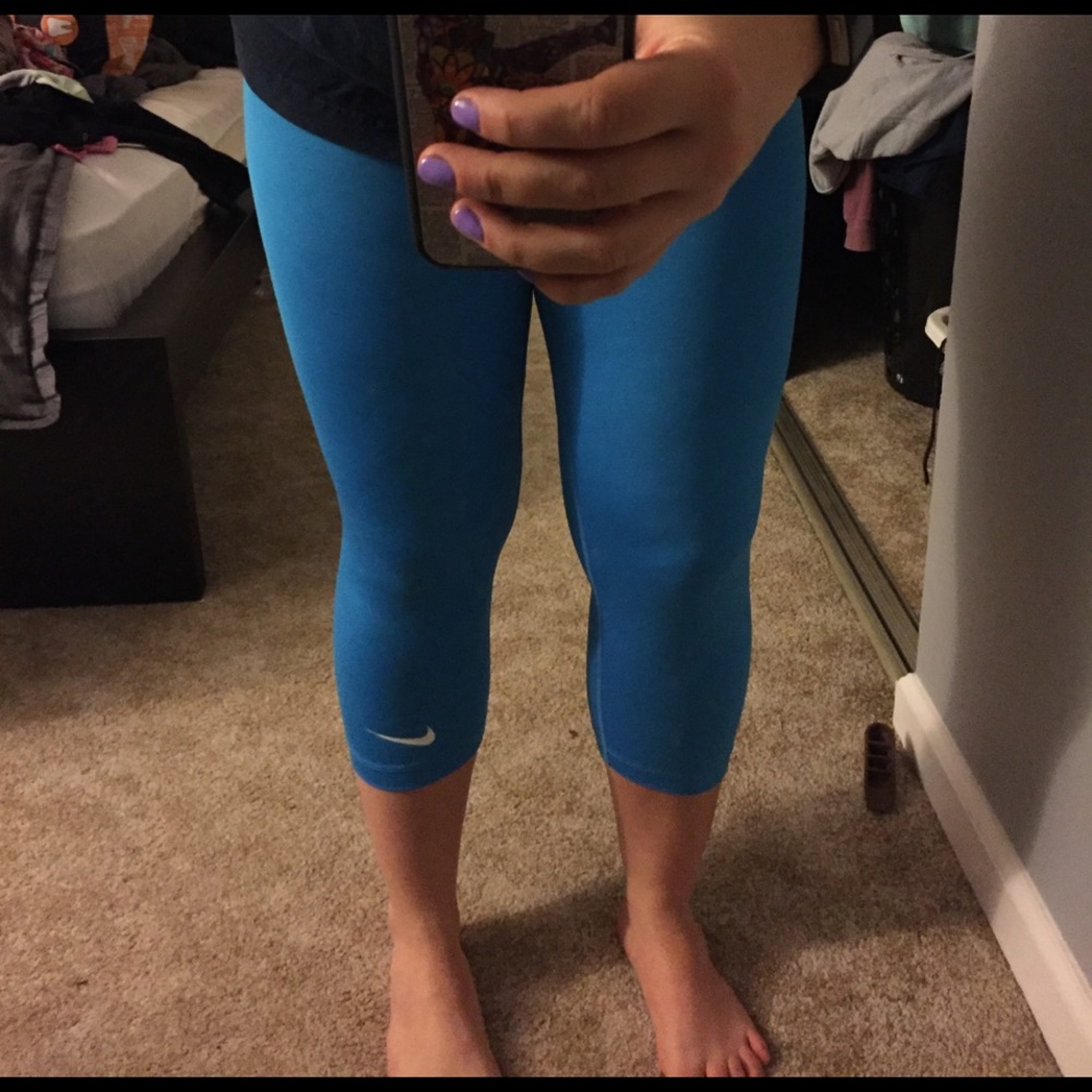 Blue Nike pro compact leggings