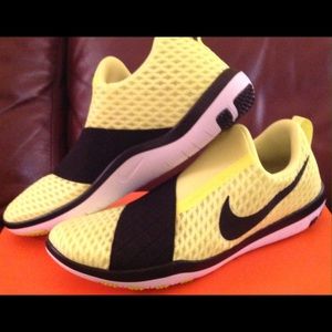 Nike Free Connect size 8