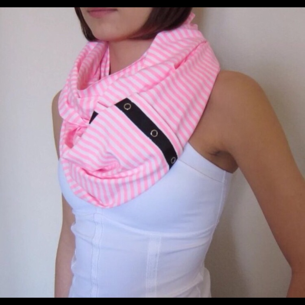 Lululemon scarf