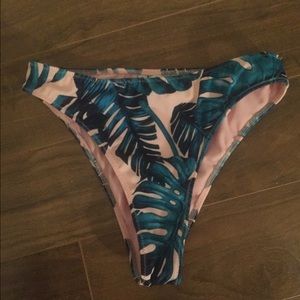 Tiger Mist Crawford Bottoms