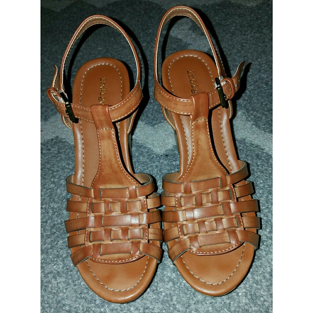 NIB Indigo Rd. wedges