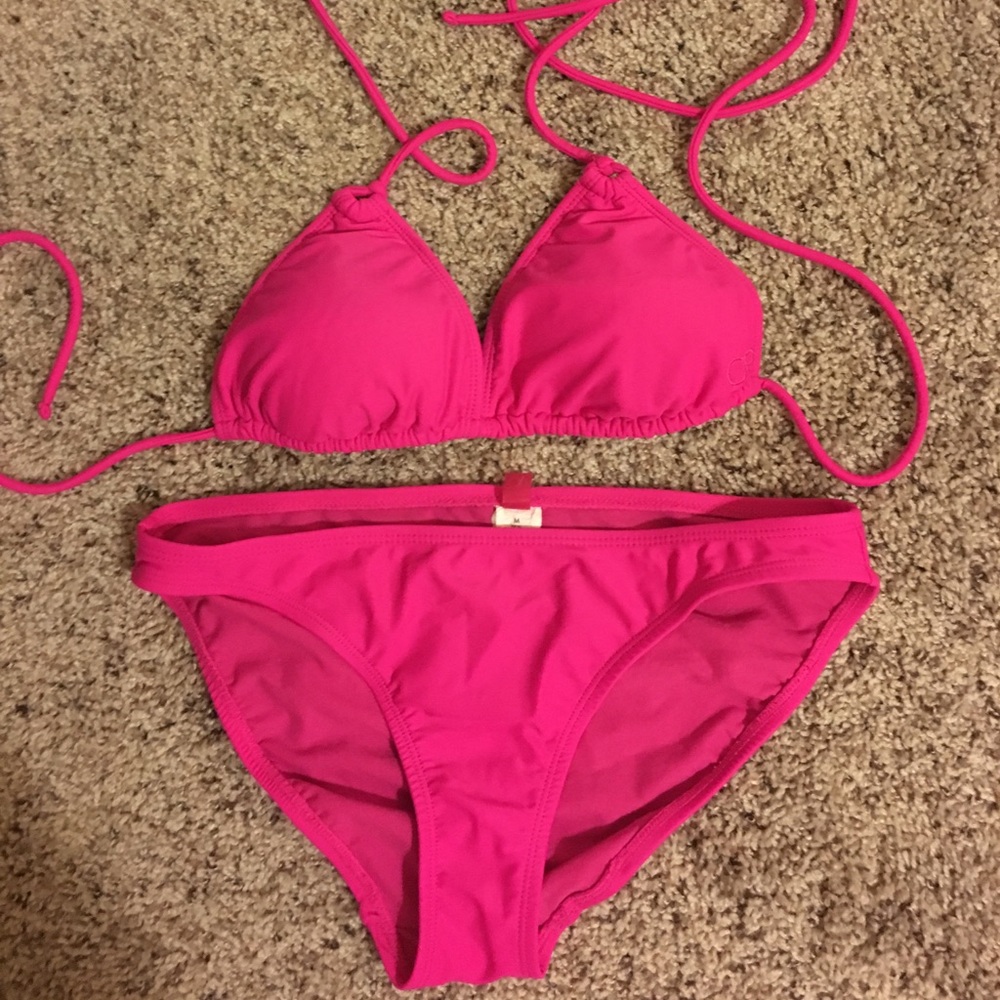 Pink swimming suit set