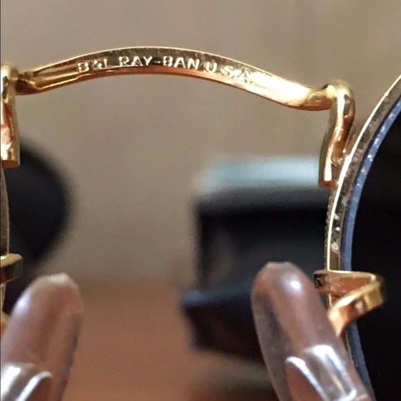 Vintage Bausch & Lomb Ray-Ban Sunglasses - Picture 4 of 5