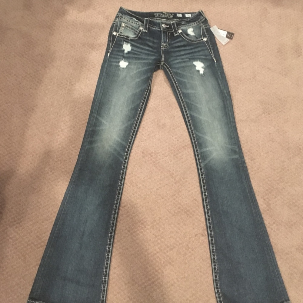 BNWT Miss Me Jeans. Size 25 with 34" inseam