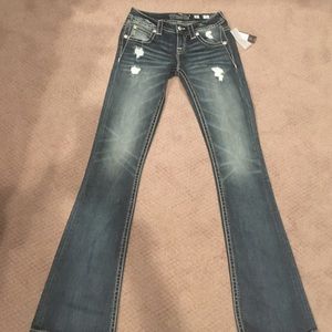 BNWT Miss Me Jeans. Size 25 with 34" inseam