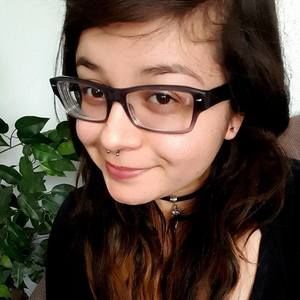 Meet your Posher, Lupita