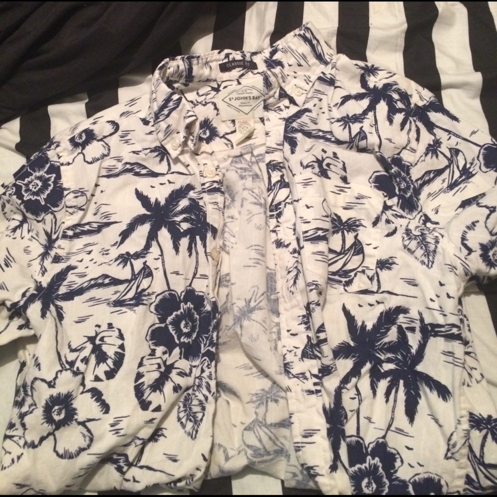 Beach shirt