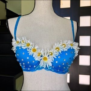 ❌SOLD❌Victoria's Secret Custom Daisy Rave Bra