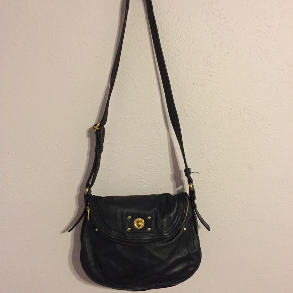 Marc Jacobs Medium crossbody in black leather