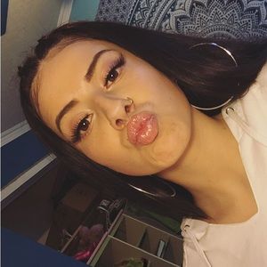 Meet your Posher, Angell