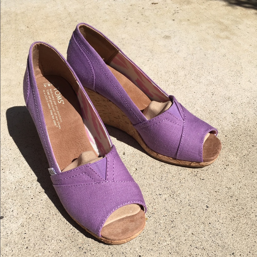 TOMS orchid hemp wedge