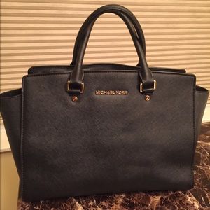 Michael Kors Selma