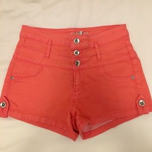 High waisted Refuge shorts