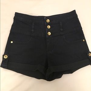 Black high waisted refuge shorts