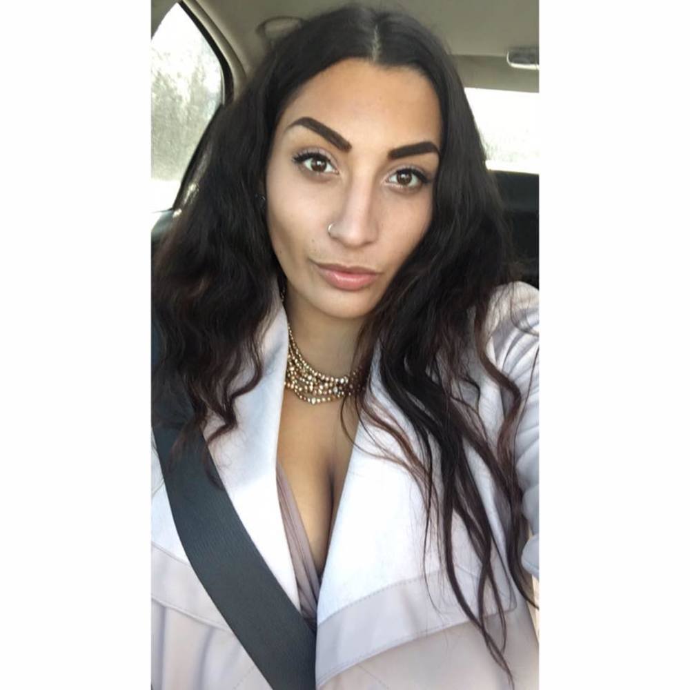 Meet your Posher, Marissa