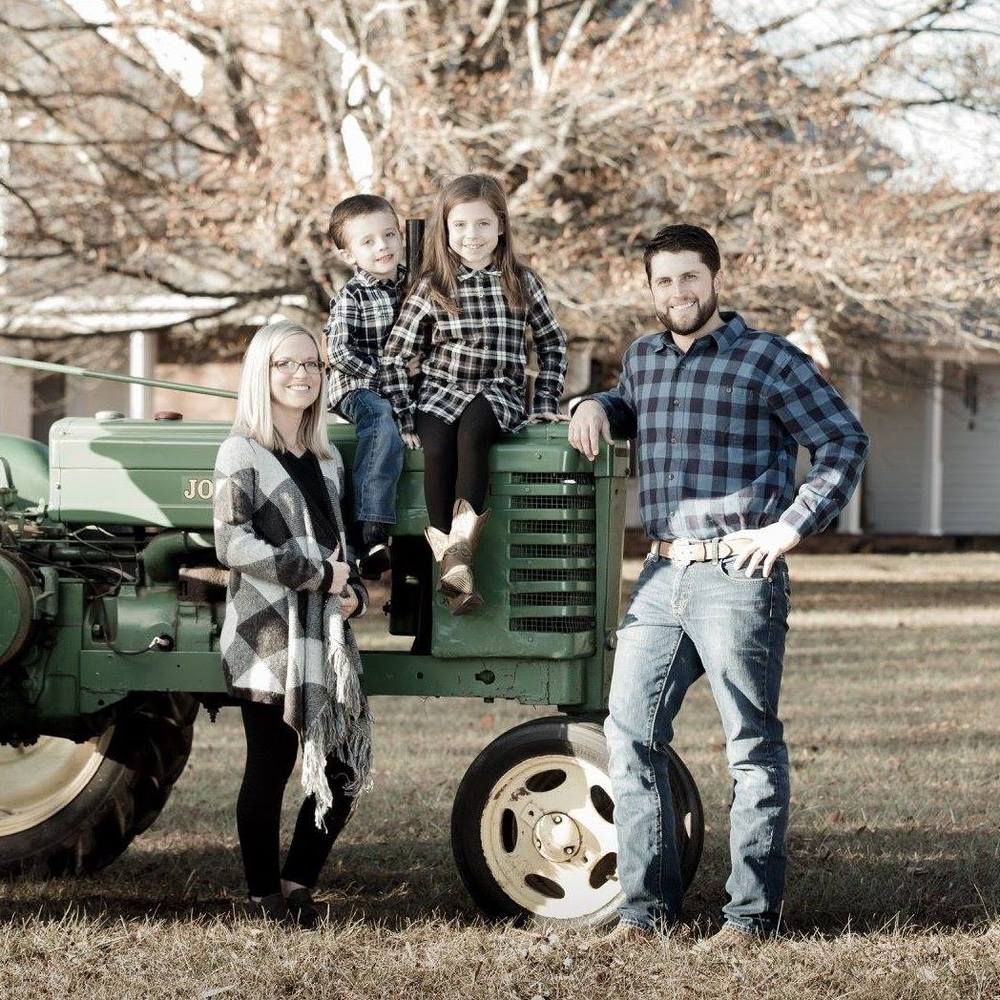 Meet your Posher, Britni