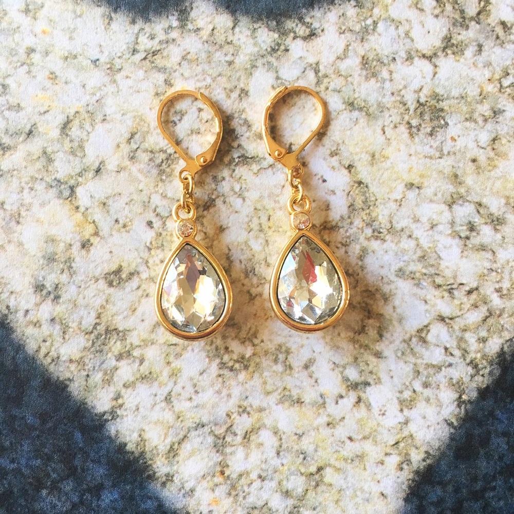 🎅🏼 Earrings she will love 🎁