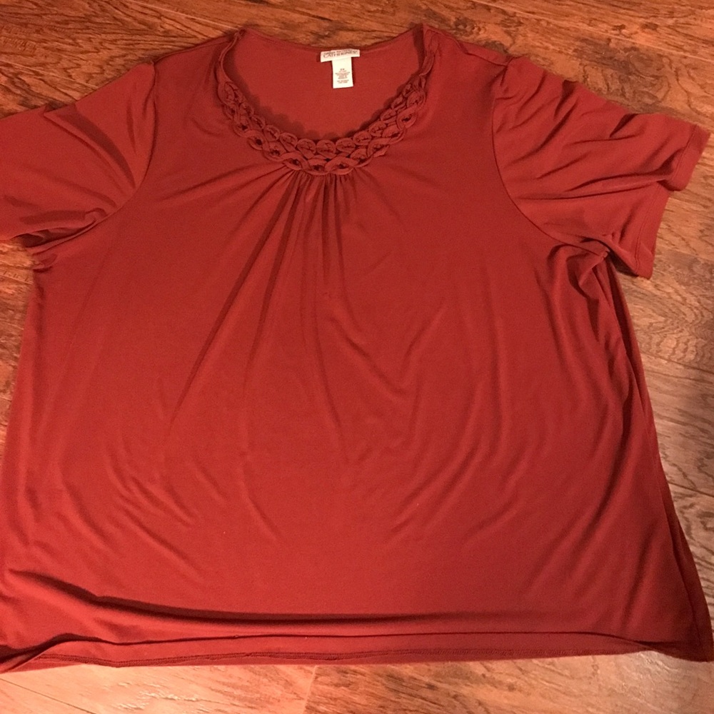 Pretty short sleeved smock top